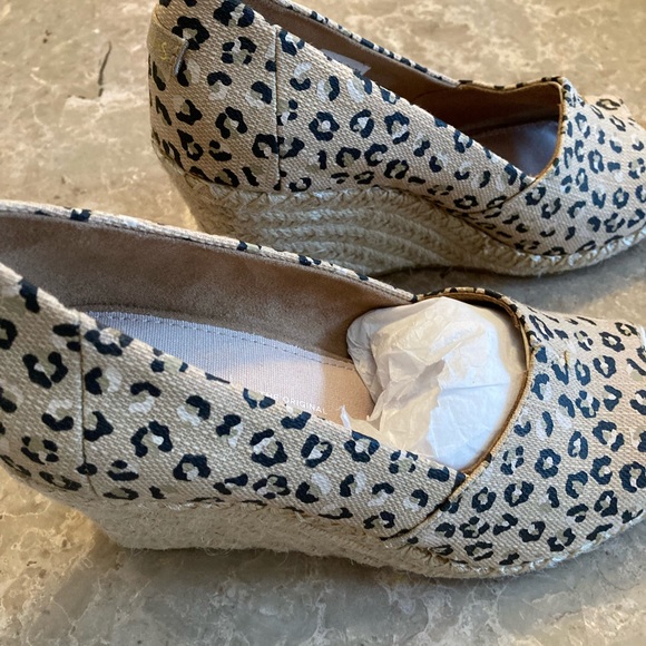 Women’s Toms Michelle cheetah wedge tan Size 6 - Picture 4 of 4